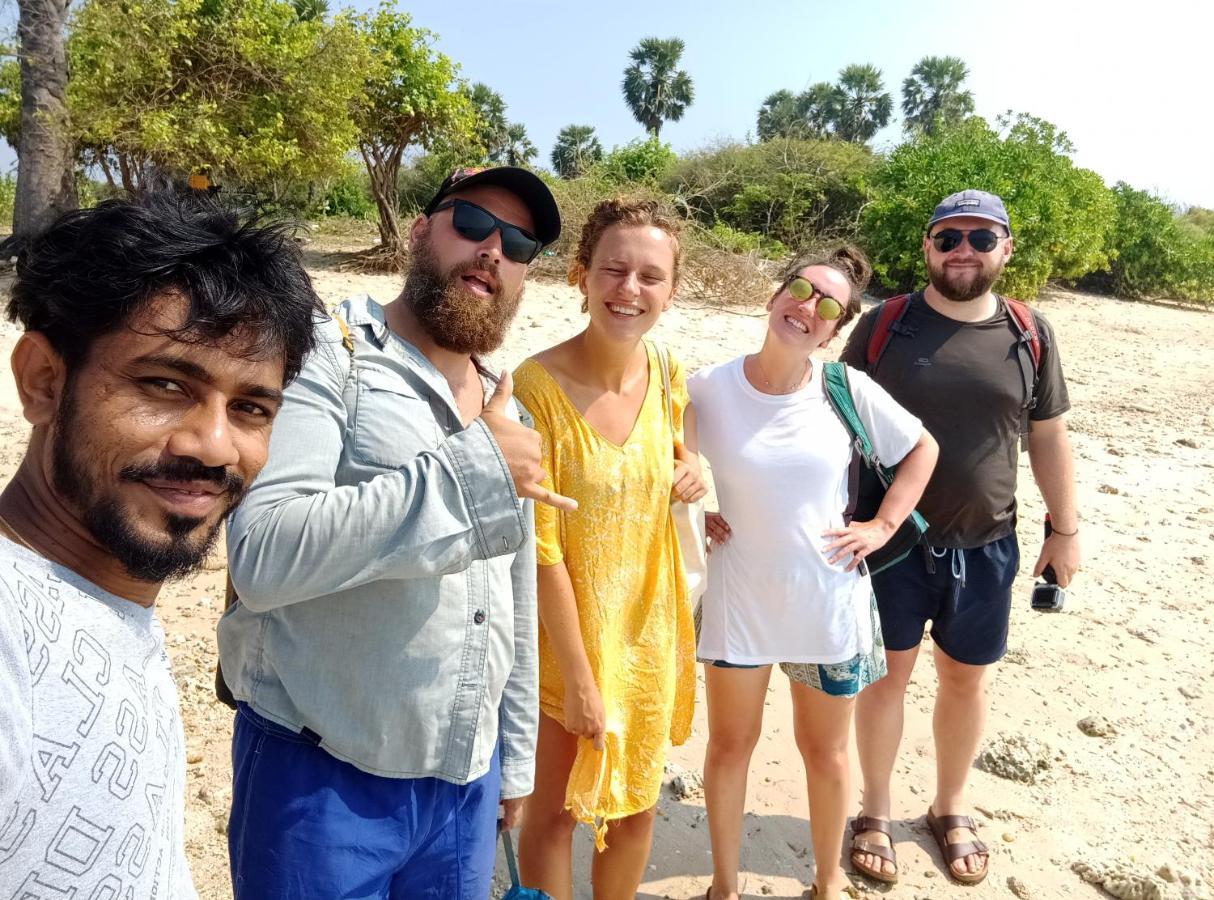 Nature Beach Huts Trincomalee Dış mekan fotoğraf